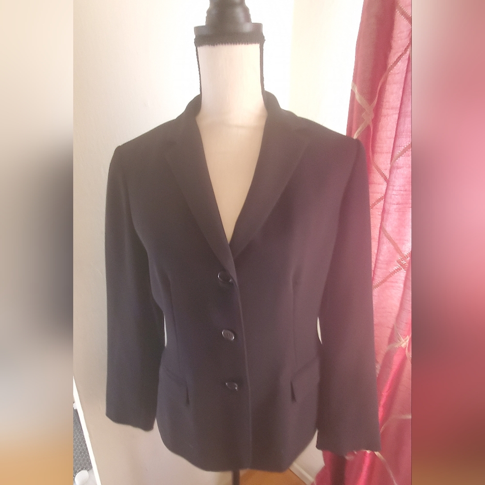 Calvin Klein Black Tailored Blazer for Formal Occasions